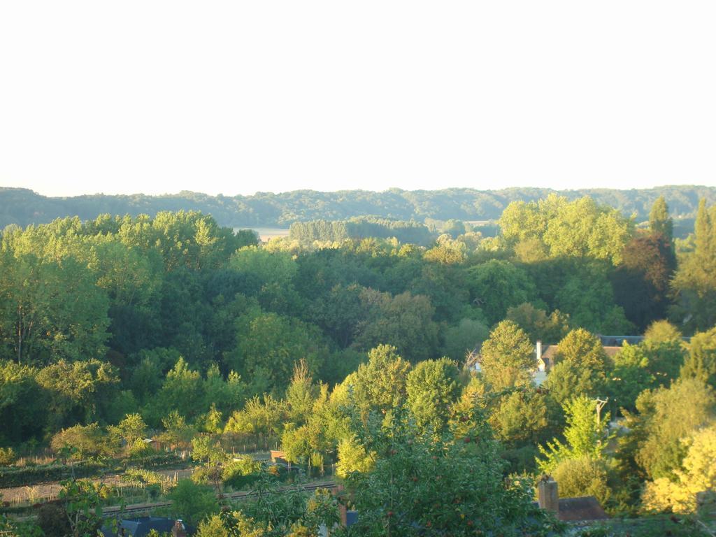 L'Ecole Des Filles Villa Ponce sur Le Loir Luaran gambar