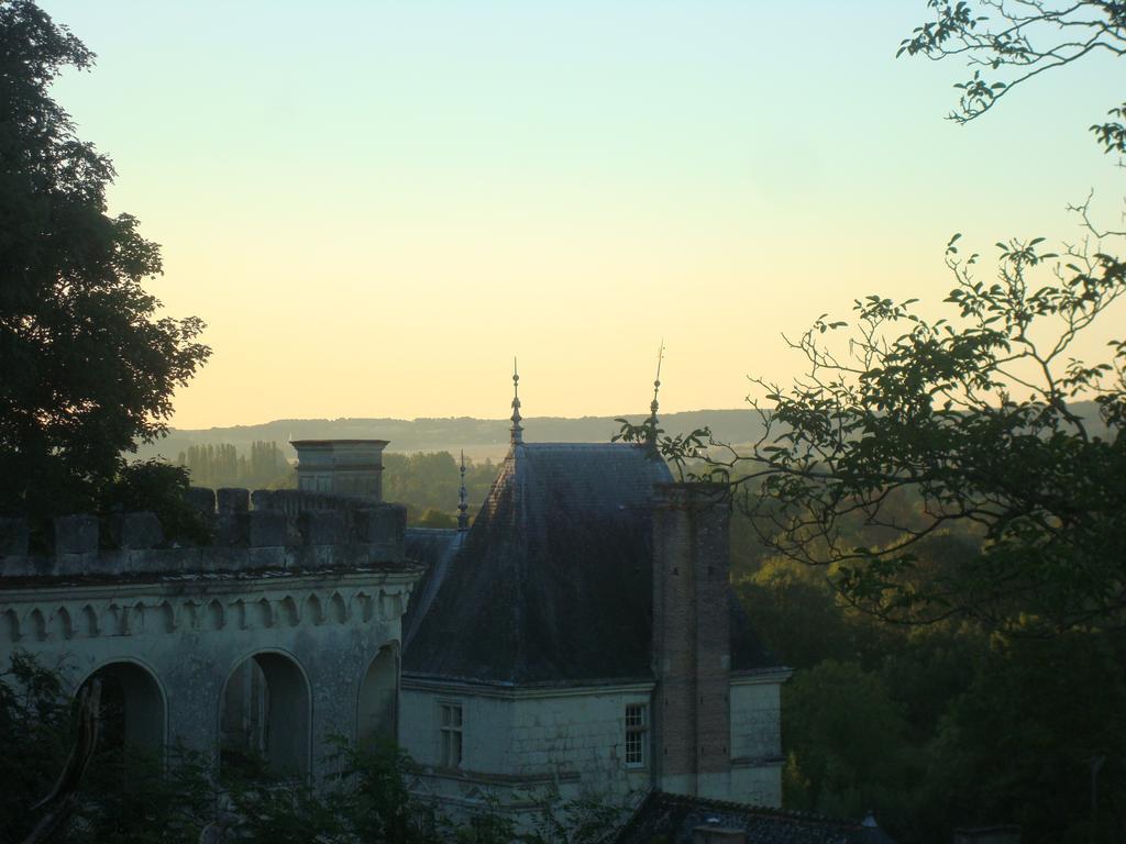 L'Ecole Des Filles Villa Ponce sur Le Loir Luaran gambar